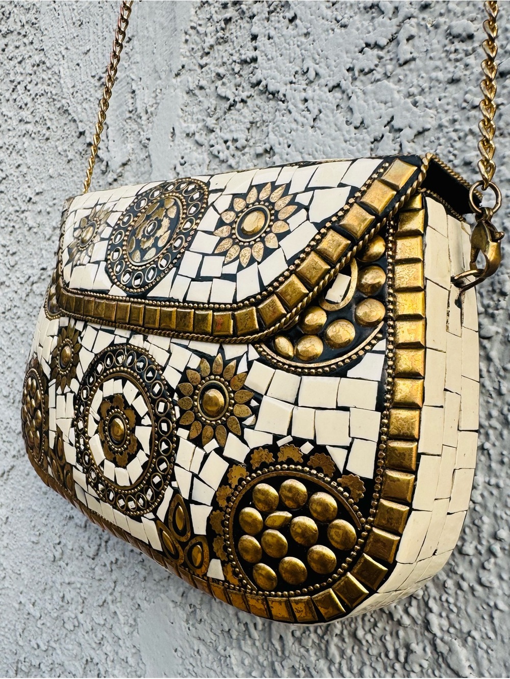 Antik Kraft Handmade White and Gold Mosaic Metal Clutch Bag |Artisanal Crossbody - Picture 3 of 9